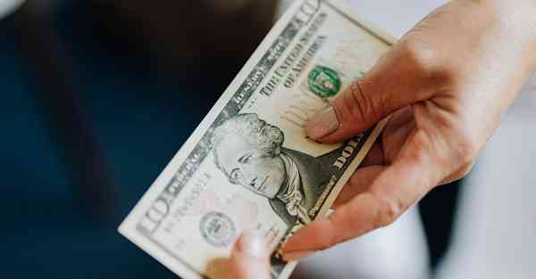 中元智能巡航机器人,中国智能机器人巡逻