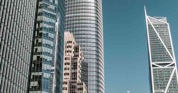 大数据包含设备数据的行业文章