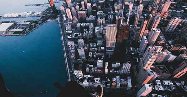 大数据包含设备数据的行业文章