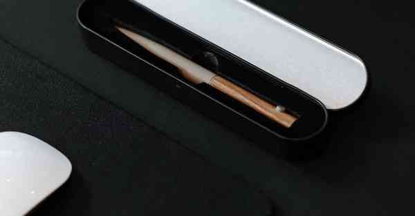 大数据包含设备数据的行业文章