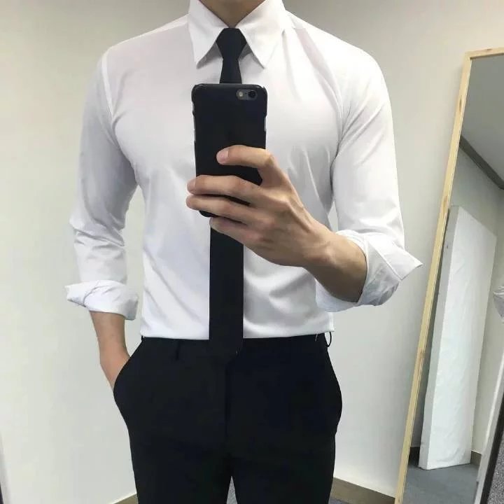 龙飞舒荣