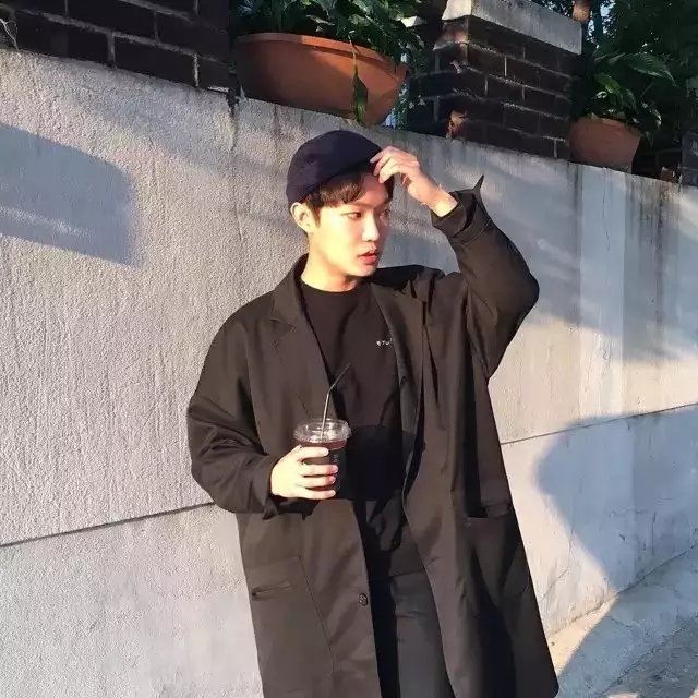 徐离娴雁菡