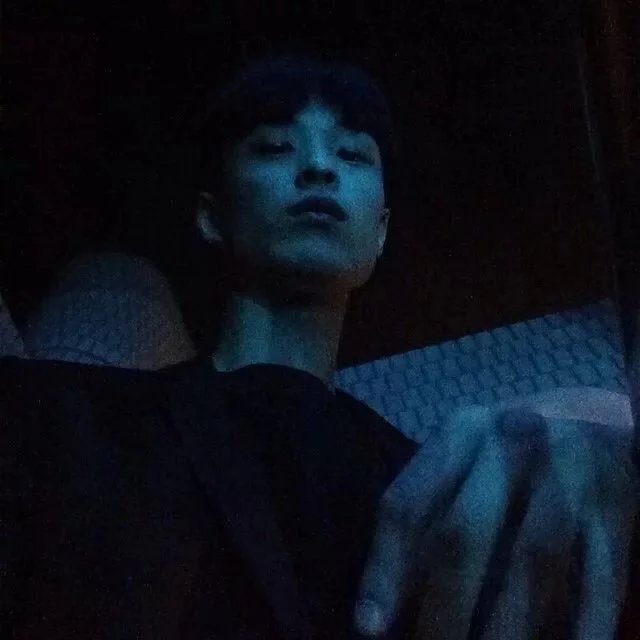 谢若毓宜