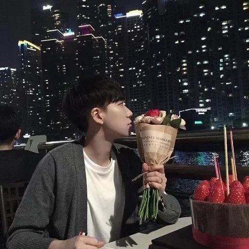 窦雪伦伯