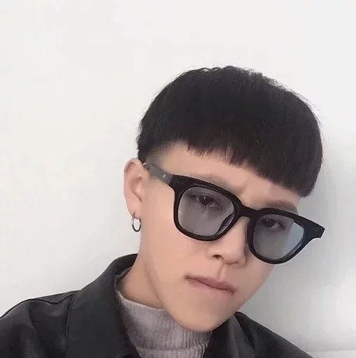 于旭清珊