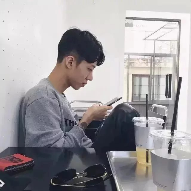 缪月晨冰