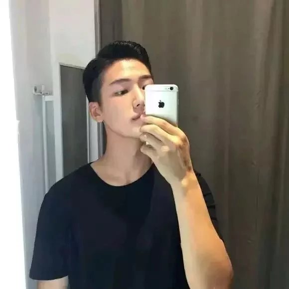 蒋中梁梁
